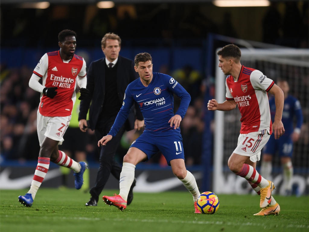 赛吸引球迷 赛吸引球迷